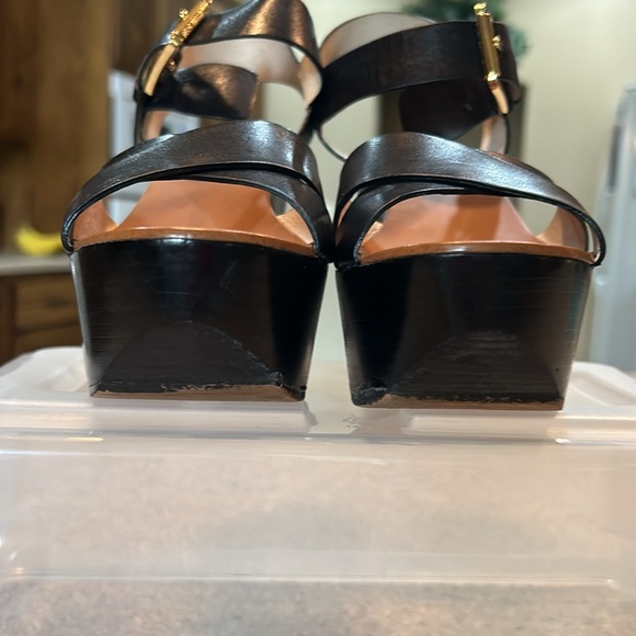 GUC Michael Kors Leather Platform Sandal - Size 8M - Picture 7 of 16